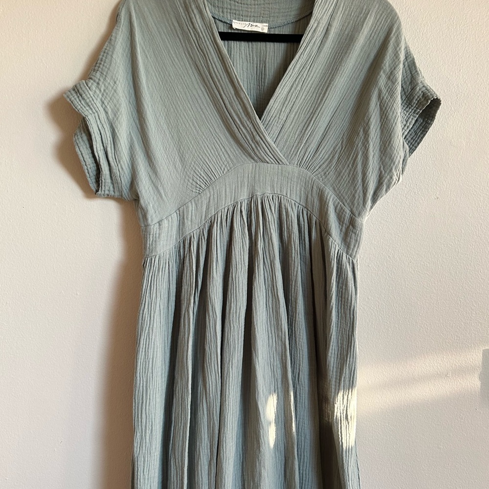 Hello Miz Wrap Maternity Dress - M